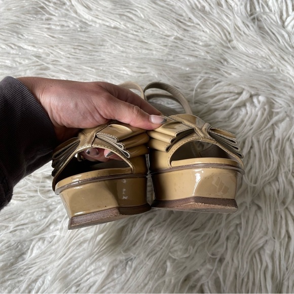 YVES SAINT LAURENT RIVE GAUCHE Patent Leather Beige Slingback Platform Sandal 39 - Picture 7 of 12